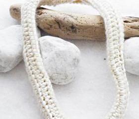 Snow White Woolen Scarf Necklace Crochet Neckwarmer Merino Wool Winter Accessories by SteamyLab.