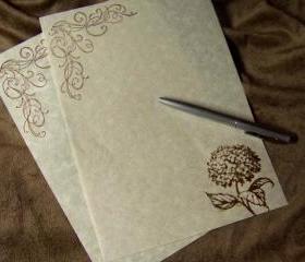 Hydrangea - Stationary Set - 30 Gorgeous Parchment Sheets - 30 Matching Envelopes