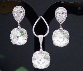 Wedding Bridal Jewelry Bridal Earrings Bridesmaid earrings Cubic zirconia earrings with clear white Swarovski square drops