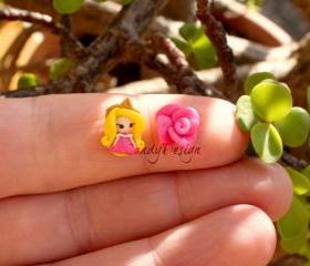 Aurora stud earrings