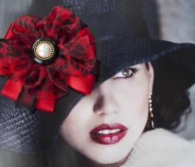 Brooch 'Karmen', elegant brooch, red, pin, black, woman brooch