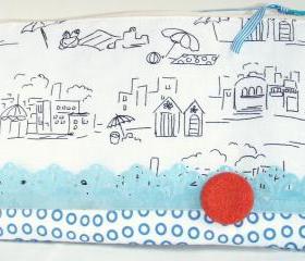 Beach pouch - White and blue