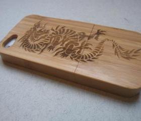 Iphone 5 case - wooden cases bamboo, cherry and walnut wood - Dragon - laser- engraved