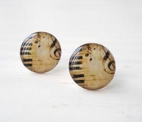 Treble clef earrings in beige black, vintage piano music jewelry, small ear studs posts