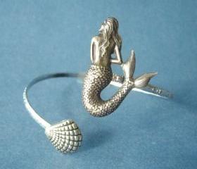 mermaid bracelet with a shell, wrap jewelry