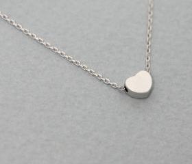 Tiny heart necklace