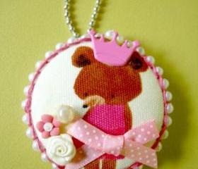 Your Beary Highness - ♥ Pendant / Necklace / Brooch ♥