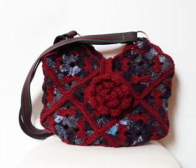 Crochet bag Shoulderbag purse claret blue leather strap