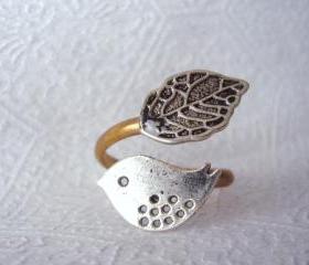 silver bird ring with a leaf open warp style