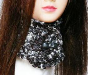 Black white wool neckwarmer Crochet women scarf