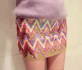 Shinning ZigZag Pattern Sexy Skirt in Pink