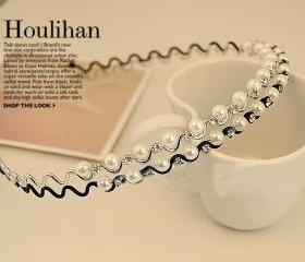 Stunning Pearl Head Band Hair Accessories (Color White) 