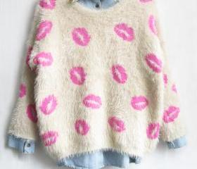 Vintage Lips Pattern Super Warm Sweater