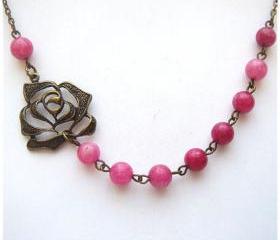 Antiqued Brass Flower Light Purple Jade Necklace