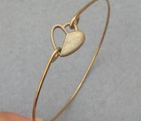 Heart Bangle Bracelet Style 18