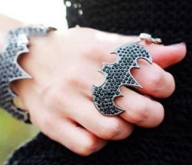 Punk Bat Double Ring
