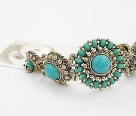 Retro bohemian turquoise bracelet
