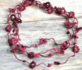  Delicate Crochet Flower Necklace in Maroon
