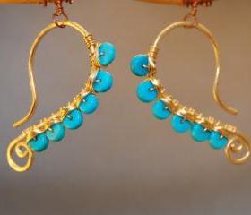Luxe Bijoux 47 Hammered wire wrapped with turquoise