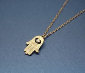 Hamsa hand pendant necklace in gold