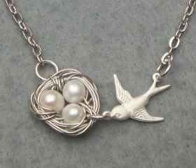 Bird Nest and White Pearl Necklace