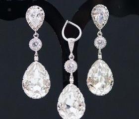 Wedding Jewelry Bridal Earrings Bridesmaid Earrings Dangle Earrings Clear White Swarovski Crystal and Cubic Zirconia Tear drop Earrings