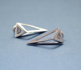 3D Long triangle earrings in silver