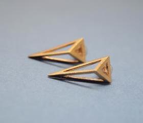 3D Long triangle earrings in gold