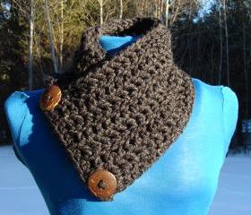  Le Petite Saranac Coconut Button Chunky Cowl - Charcoal