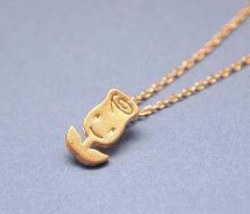 Tulip flower pendant necklace in gold