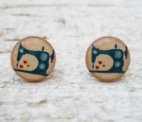Vintage Sewing Machine Ear Studs in Peach Green , Small Ear Posts Earrings, Retro