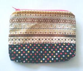 Tribal and Polka Dots print zipper pouch (Medium)