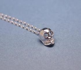 Cute Tiny Baby Skull Necklace In Silver