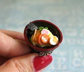 ramen noodles ring