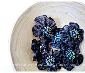 6 Black Satin organza flower with beads in the centered / pack 