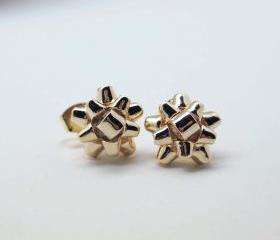 Gift Wrapping Bow Stud Earrings in gold