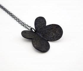 Oxidized - Texturized Sterling Silver Pendant. Roll Printed. Black. Oval Link Chain. VARIACIONES II Pendant. Handmade by Maria Goti Joyas.