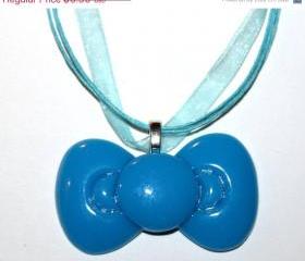 Kawaii XL Resin Bow Necklace Blue