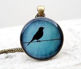 Silhouette bird necklace, Teal bird Pendant, Nature color, Gift for her, everyday jewelry