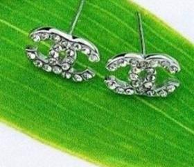 Dazzling Silver Tone Stud Earrings with Swarovski Crystals