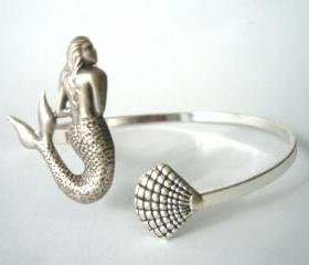 mermaid bracelet with a seashell. wrap mermaid jewelery
