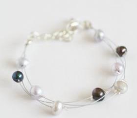  Floating multi strand bracelet in black lilac and white freshwater pearls, Selene