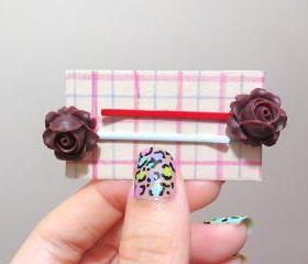 Clay Flower Bobby Hair Pin in a Pair ( Ox Blood / Dark Maroon )