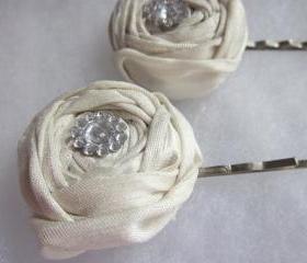 Ivory Silk Rosebud Bridal Hair Clip