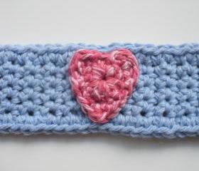 Cotton Crochet Cuff Bracelet in Cornflower Blue with Pink Heart, ready to ship.
