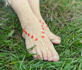 Barefoot sandals orange cream crochet bottomless sandles, Lolita nude shoes sexy foot jewelry, yoga, bellydance beach wedding 