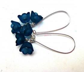 Baby blue, soft blue bell flower Earrings. Silver Jewelry. Silver Earrings. Light blue blue Earrings. Sterling silver Kidney ear wires.