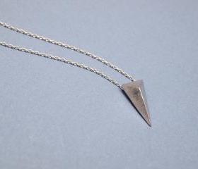 3D long triangle necklace in silver