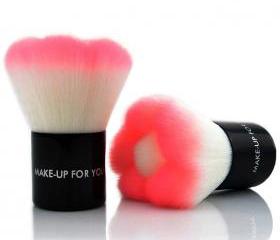 Genuine MAKE-UP FOR YOU Petal-type Universal Brush Blush Loose Powder Brushes