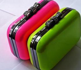 Green Candy Box Clutch Bag With Bow Clasp